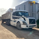 Tractocamión Volvo VNL 2011