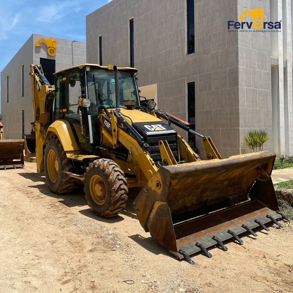 Retroexcavadora Caterpillar 426F2 2022 | 1,000 Horas