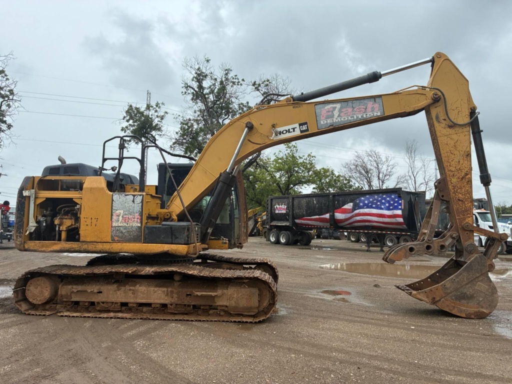 Excavadora 320EL 2012 
