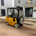  Montacarga Caterpillar GC25 2006