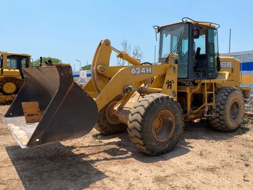 Cargador Frontal John Deere 624H - Partes