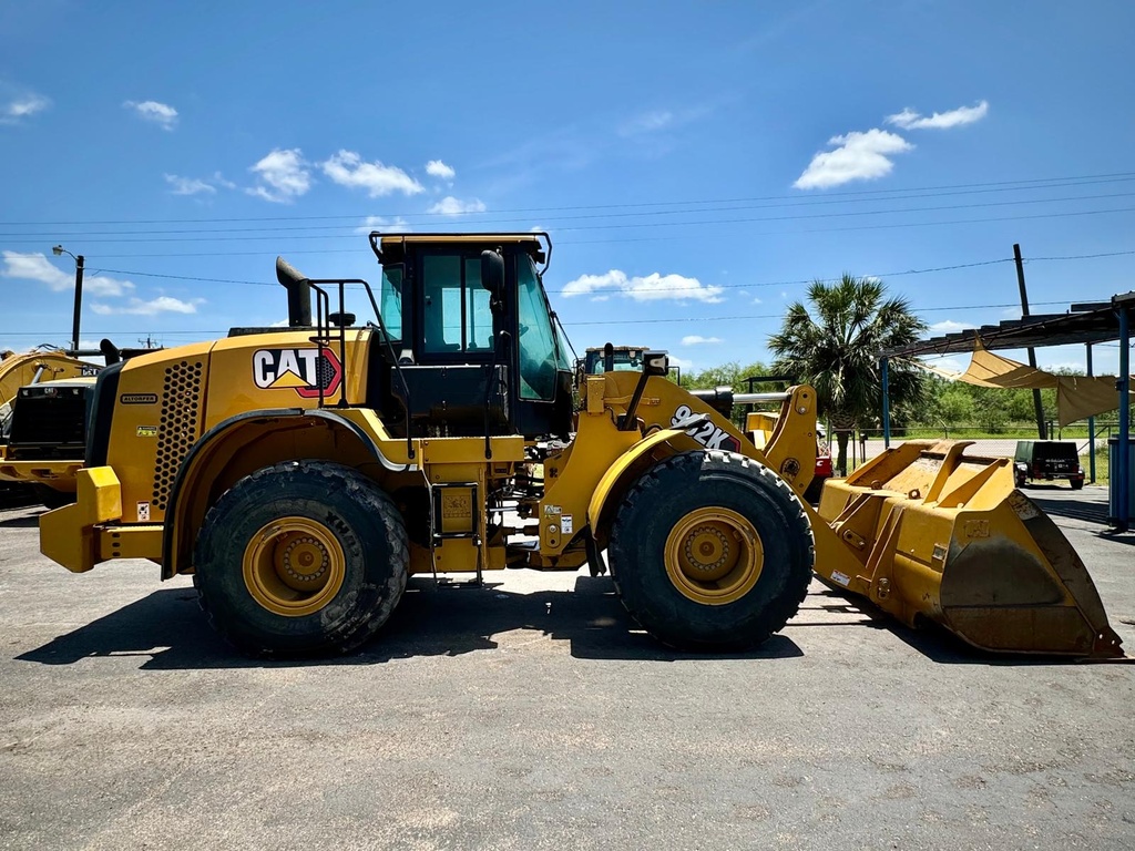 Cargador frontal Caterpillar 962K 2015 | Por Importar