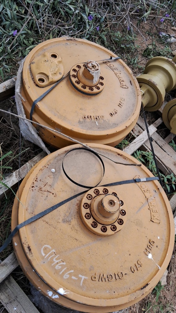 Rueda guia D6H  570 g1gwp D6R D6T 