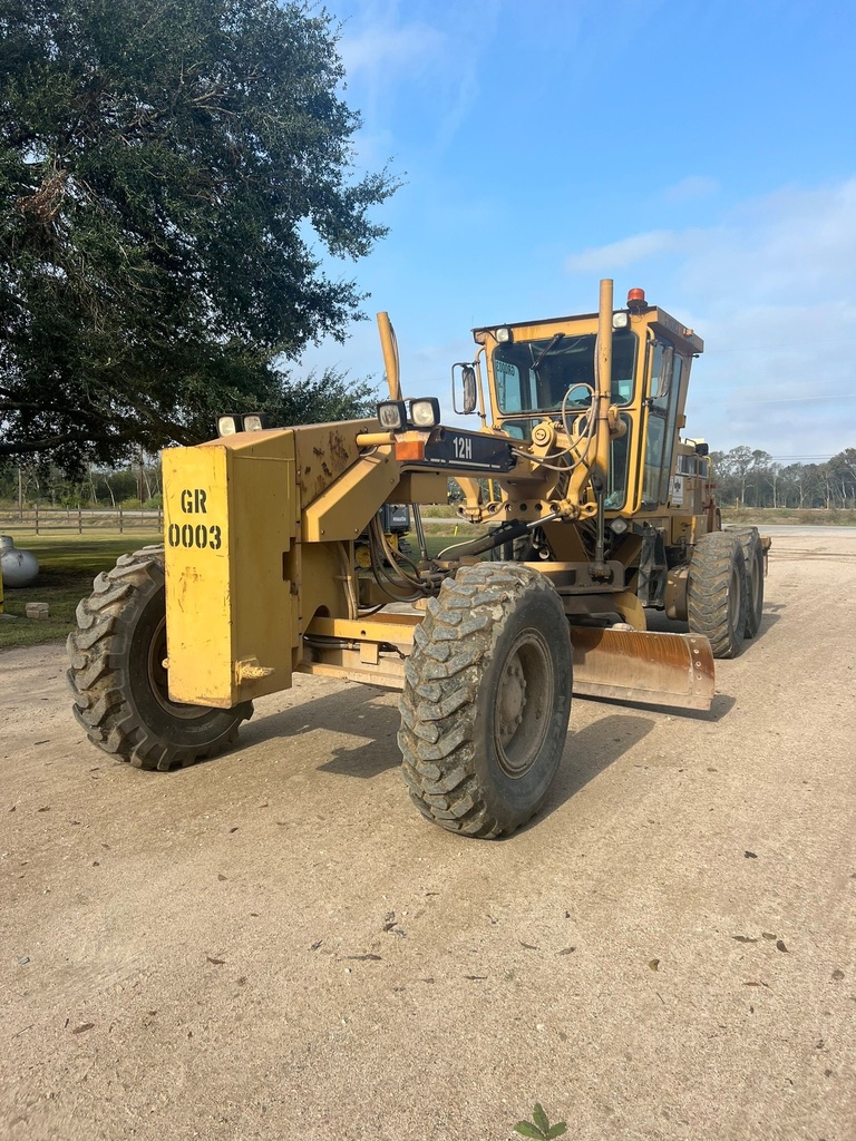 MOTONIVELADORA CATERPILLAR 12H 2001 | Por importar