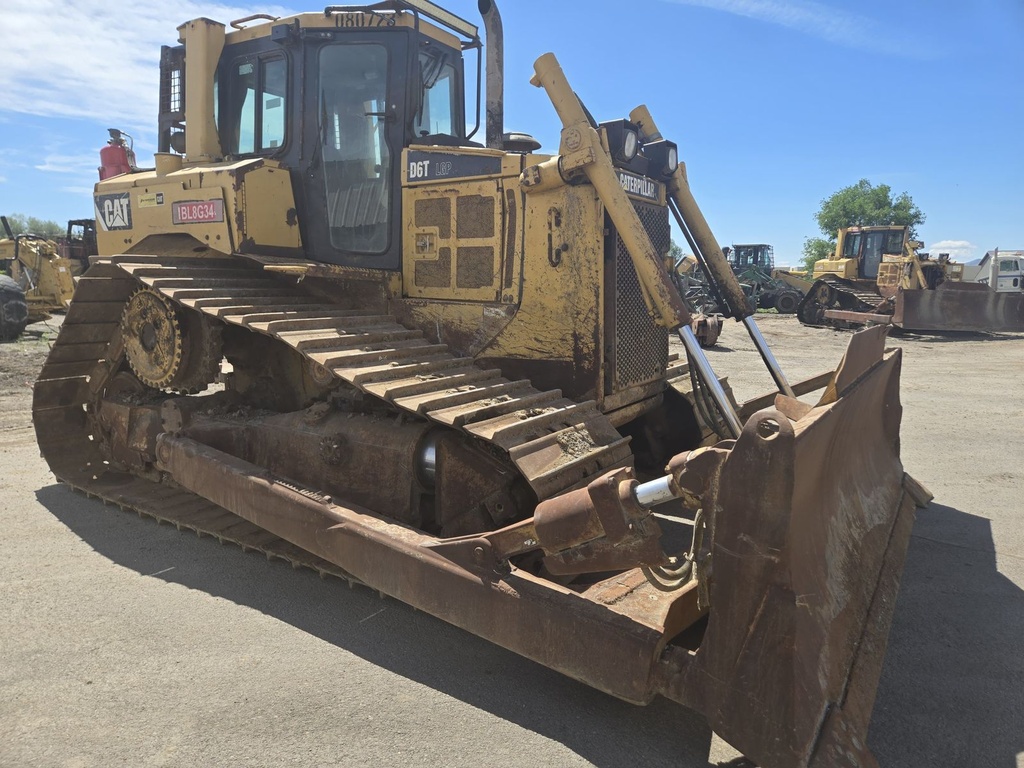 Tractor D6T LGP
