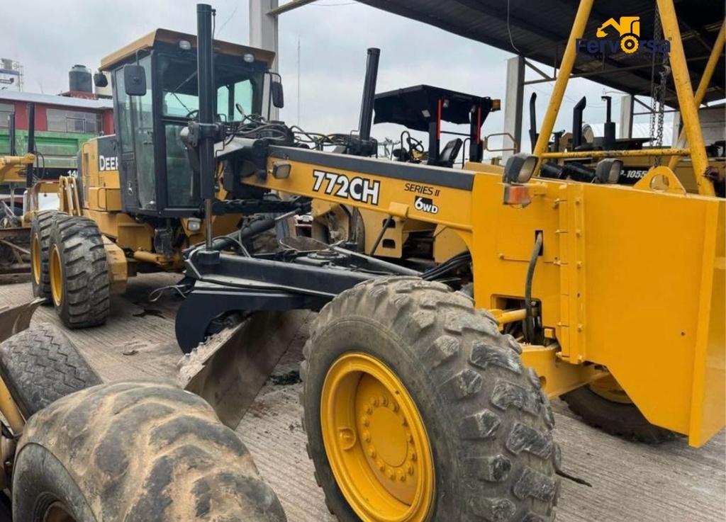 Motoconformadora John Deere 772CH 2004 | Motor Grader con Ripper y Cabina Cerrada