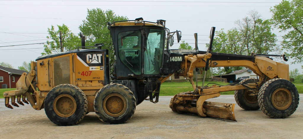 Motoconformadora Caterpillar 140M