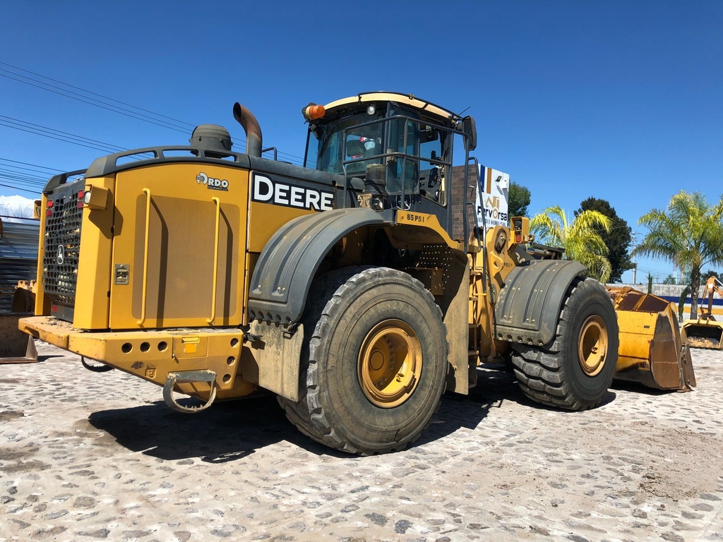 Cargador Frontal John Deere 844K 2014 