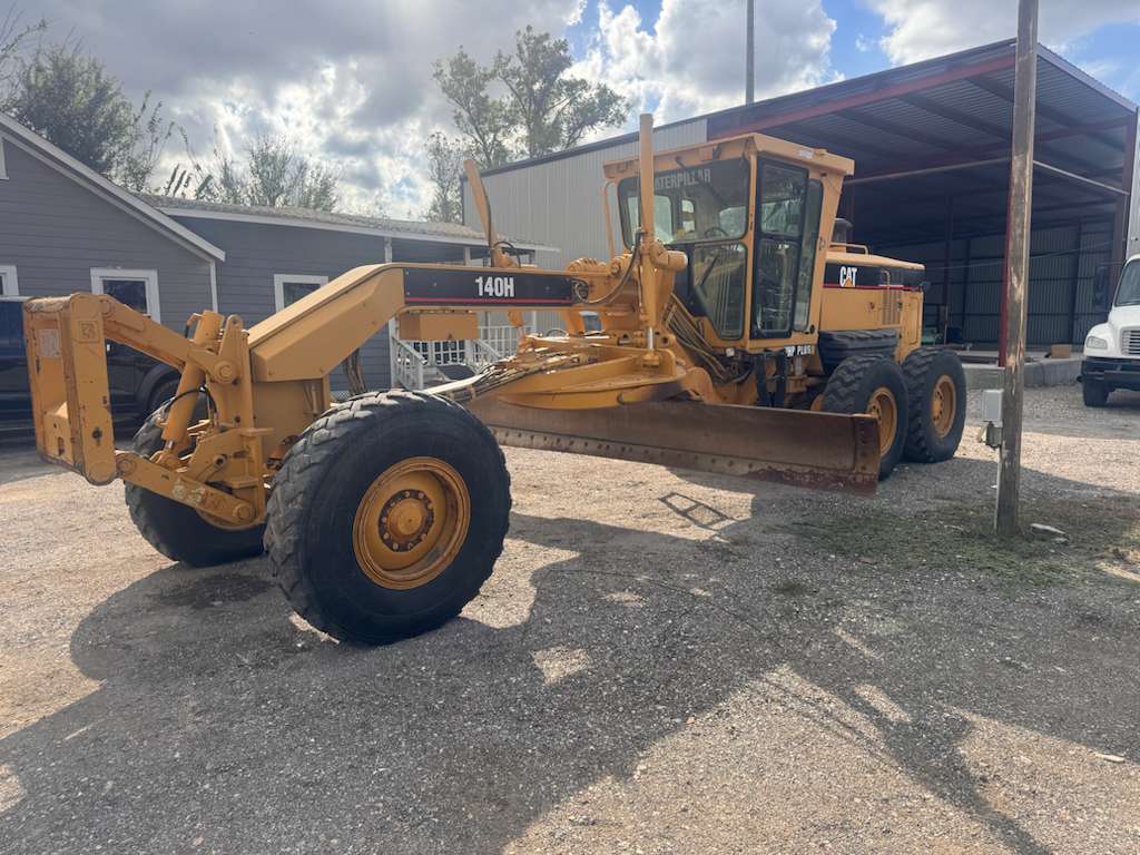 MOTONIVELADORA CATERPILLAR 140H 2005 | Por importar