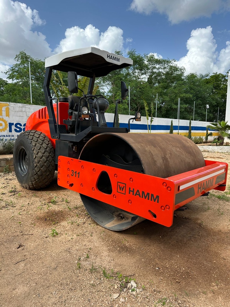 Vibrocompactador Hamm 311 2018