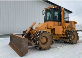 COMPACTADOR CATERPILLAR 815B Por Importar