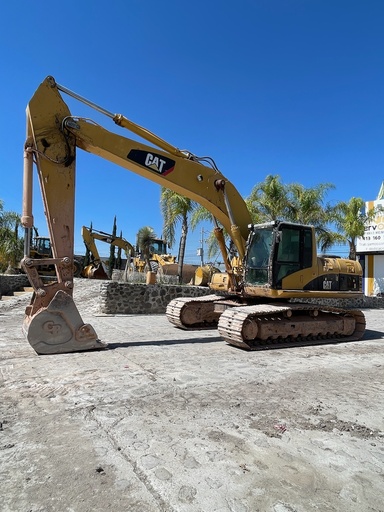 [0840] Excavadora Caterpillar 325C | 28 Ton con Motor 3126 y Cucharón 1.4 m³