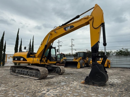 [0840] Excavadora Caterpillar 325C