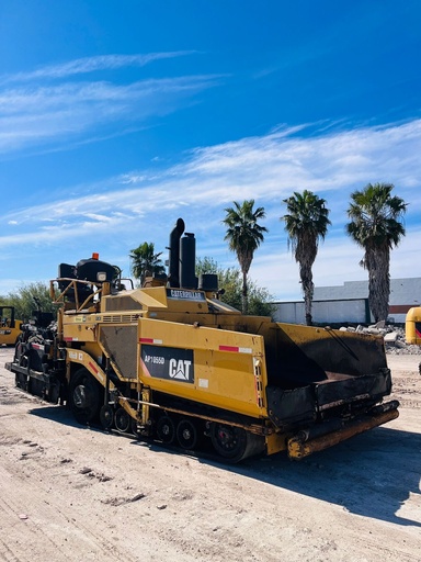 Pavimentadora AP1055D
