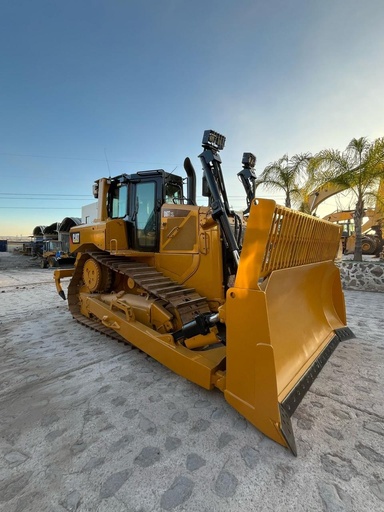 [0523] Tractor Bulldozer Caterpillar D6T 2020 – Ripper 3 Zancos