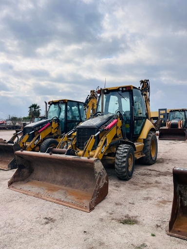 Retroexcavadora 420E it 