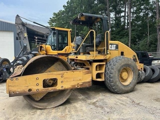 Vibrocompactador CS533 