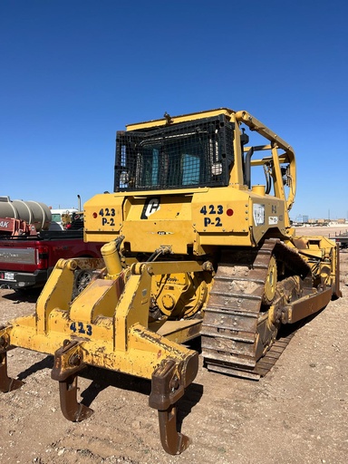 [1021] Tractor D6T