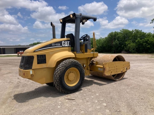 Compactador CS-433E