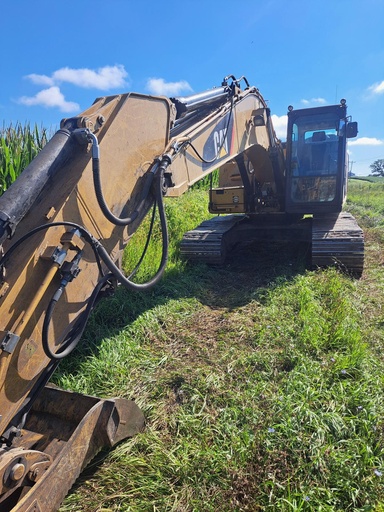 Excavadora Caterpillar 320F