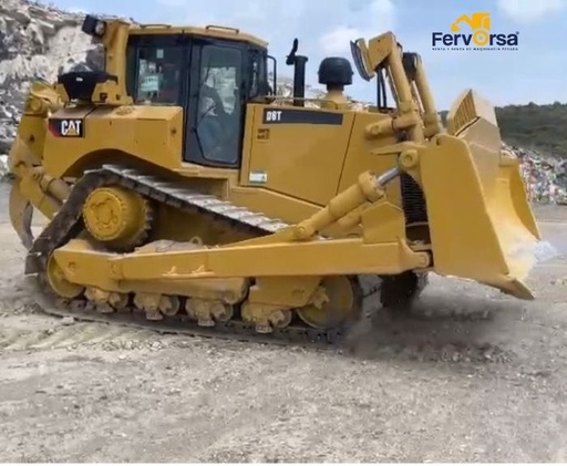 [1181] Tractor Bulldozer D8T