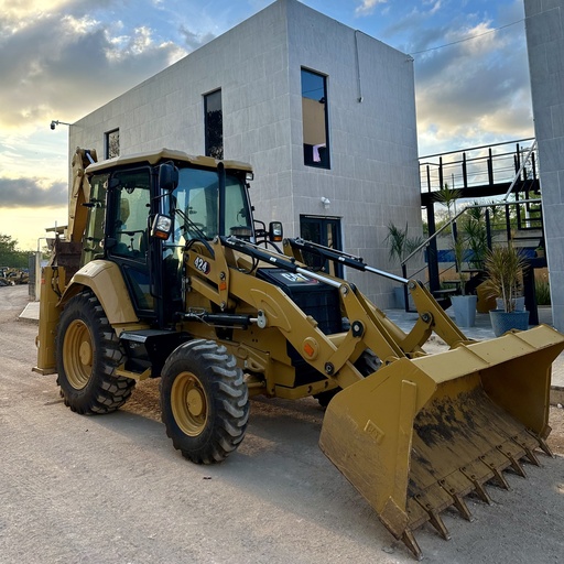 [0569] RETROEXCAVADORA CATERPILLAR 424 – 2025