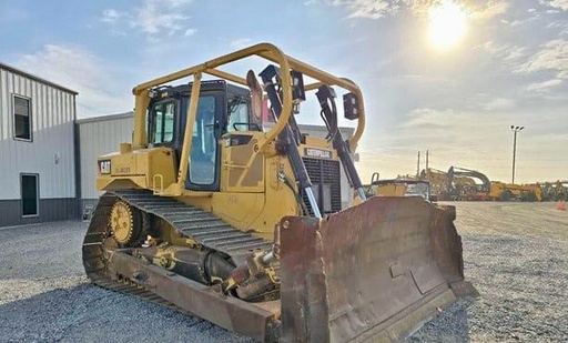 Bulldozer Caterpillar D6T