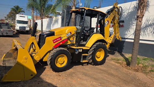 RETROEXCAVADORA CATERPILLAR 430  