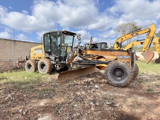 [7826] Motoconformadora 865B case 