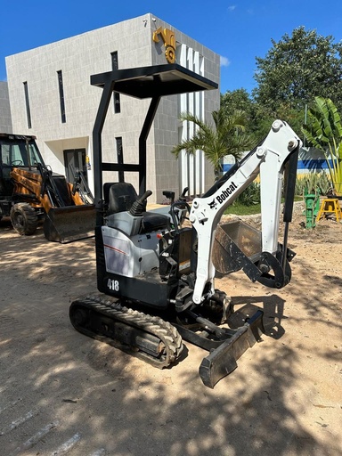 [11886] Miniexcavadora 418